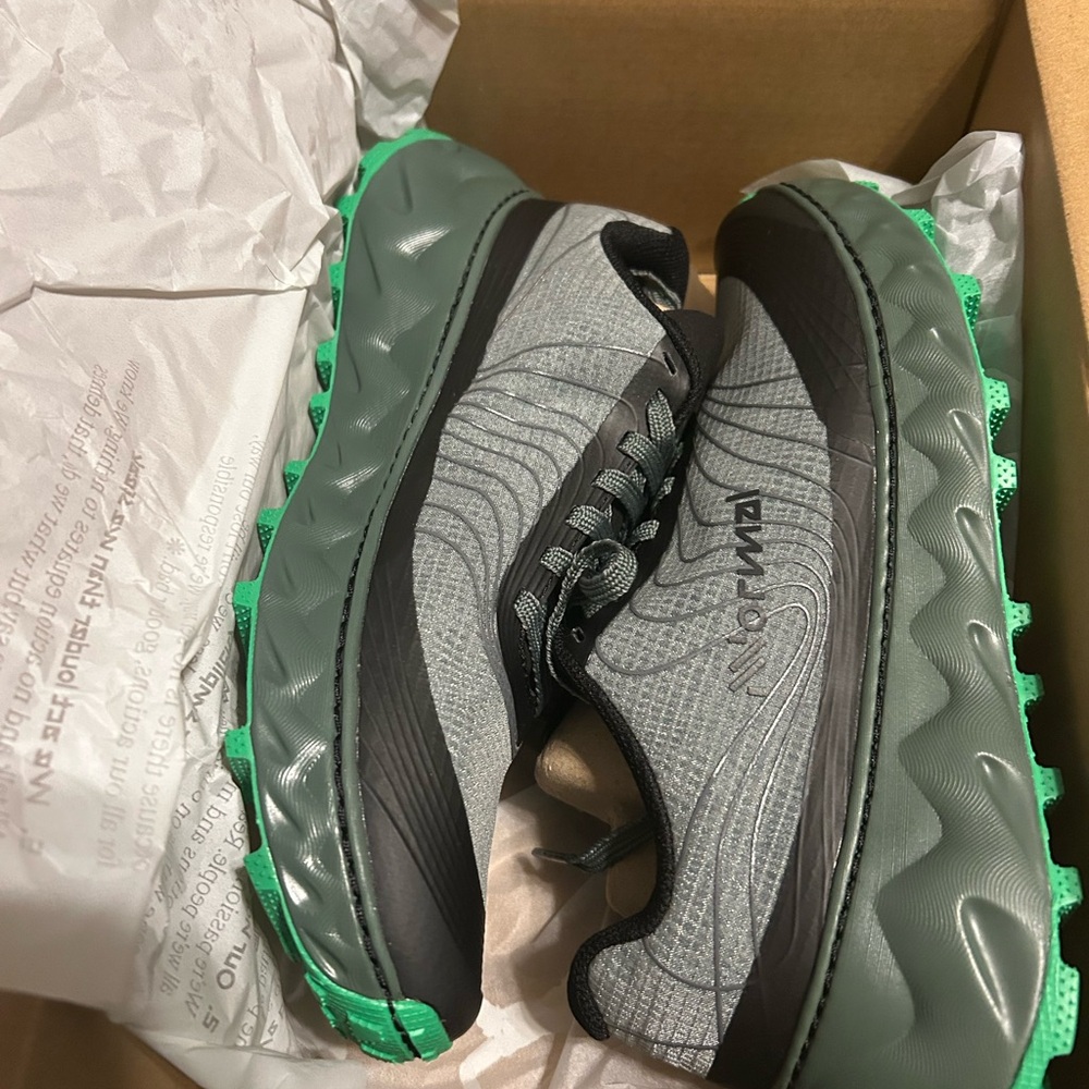 On Running Women's Sneakers in Gray and Green